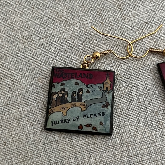 Literary Themed Earrings with T.S. Eliot Design - Picture 3 of 3